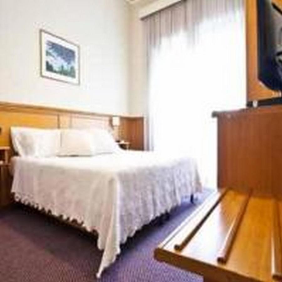 Hotel De La Ville Central Latina Kültér fotó